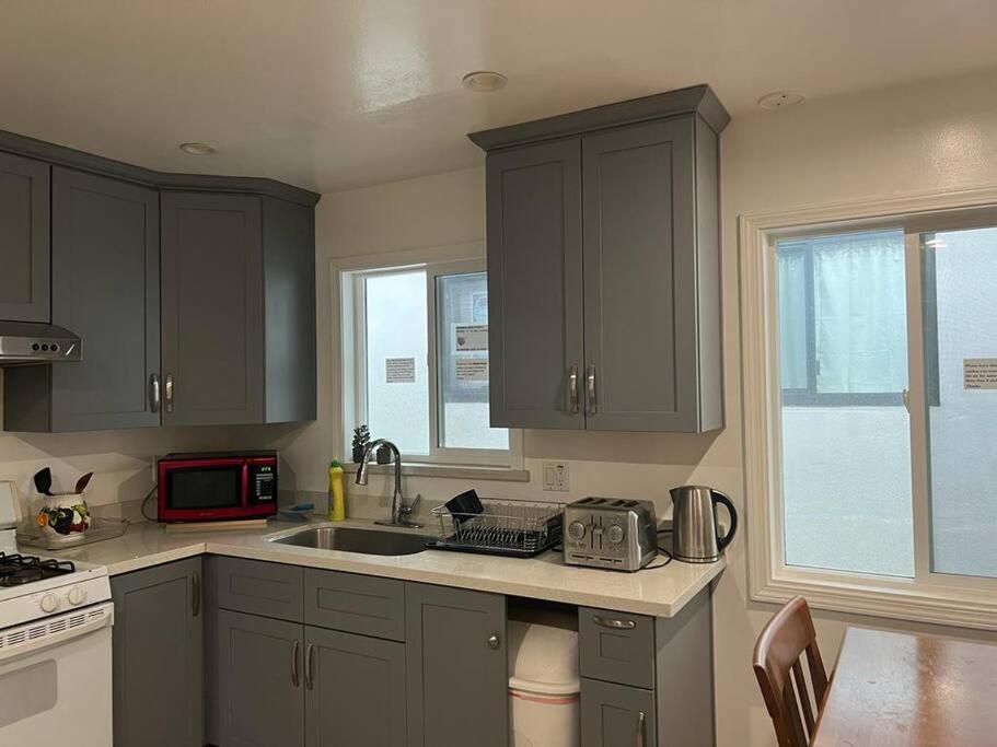 Affordable Private Rooms With Shared Bath Kitchen Near Sfo 达利城 外观 照片